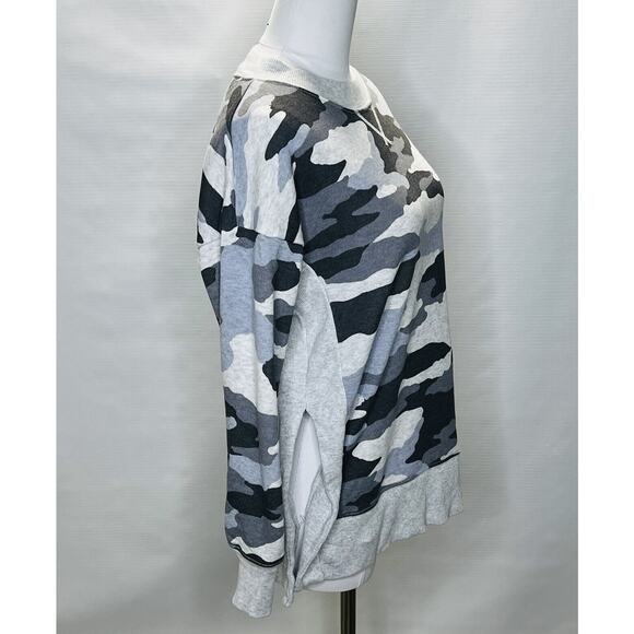 Aerie Sweatshirt Womens XS Gray Camo Boxy Side Slits Oversized Pullover NEW - Picture 2 of 9
